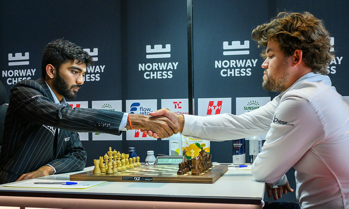 Carlsen gieo sầu cho Vua cờ Gukesh ở siêu giải Na Uy - hình ảnh - 789betjl.com