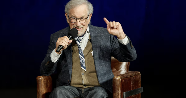 Phim mới của Steven Spielberg được khen ‘hay nhất trong 20 năm qua’ - hình ảnh - 789betjl.com