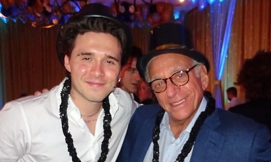 Brooklyn Beckham chúc sinh nhật bố vợ giữa tin đồn bất hòa gia đình - hình ảnh - 789betjl.com