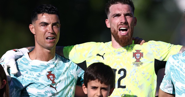 Động đất rung chuyển nơi Bồ Đào Nha tập huấn: Ronaldo an toàn, fan thở phào - hình ảnh - 789betjl.com Động đất rung chuyển nơi Bồ Đào Nha tập huấn: Ronaldo an toàn, fan thở phào - hình ảnh - 789betjl.com