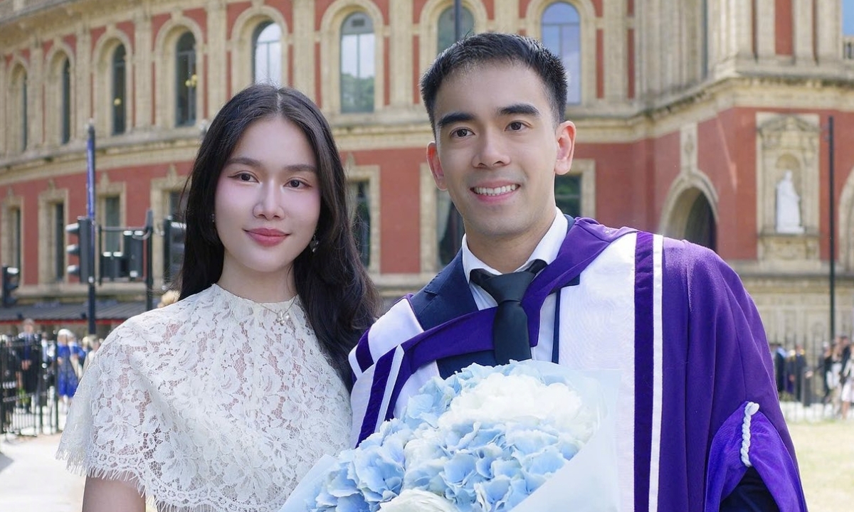 789BET đổi thưởng – Á hậu Phương Anh xúc động chúc mừng chồng tốt nghiệp tiến sĩ tại Anh - hình ảnh - 789betjl.com