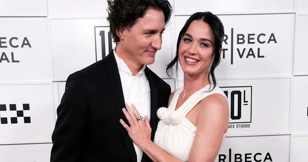 Katy Perry đang khao khát một lời cầu hôn từ Justin Trudeau? - hình ảnh - 789betjl.com Katy Perry đang khao khát một lời cầu hôn từ Justin Trudeau? - hình ảnh - 789betjl.com