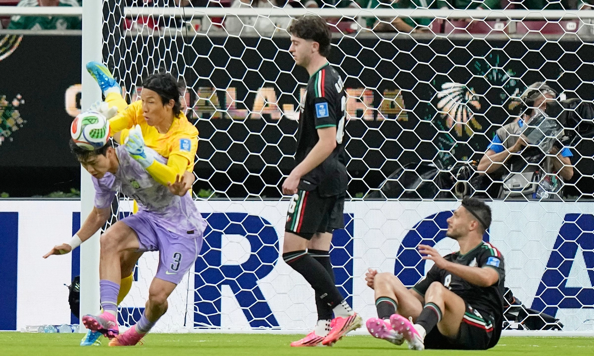 Mexico Vượt Vòng Bảng World Cup 2026 Nhờ Sai Lầm Của Thủ Môn Hàn Quốc - hình ảnh - 789betjl.com