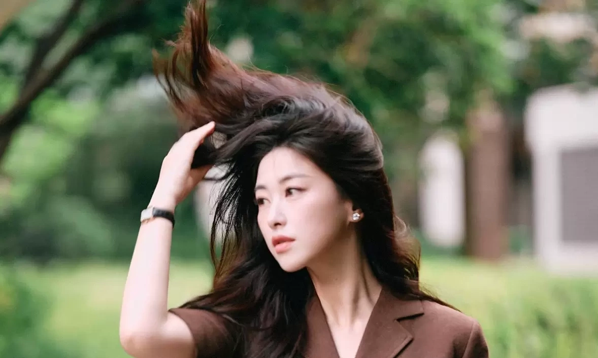 Thời trang thanh lịch của ‘Sao đẹp nhất Trung Quốc’ và điểm đến giải trí uy tín cho người hâm mộ - hình ảnh - 789betjl.com