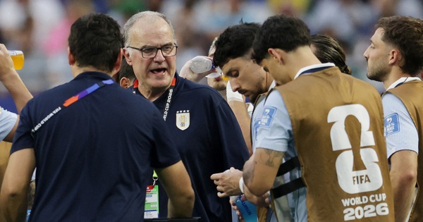 Cầu thủ Uruguay phản ứng dữ dội HLV Bielsa trước trận quyết đấu Tây Ban Nha - hình ảnh - 789betjl.com