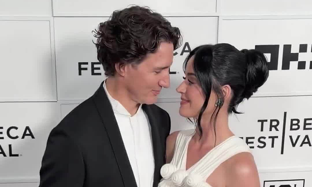 789BET hỗ trợ 24/7: Katy Perry và cựu Thủ tướng Canada lần đầu sánh đôi trên thảm đỏ - hình ảnh - 789betjl.com