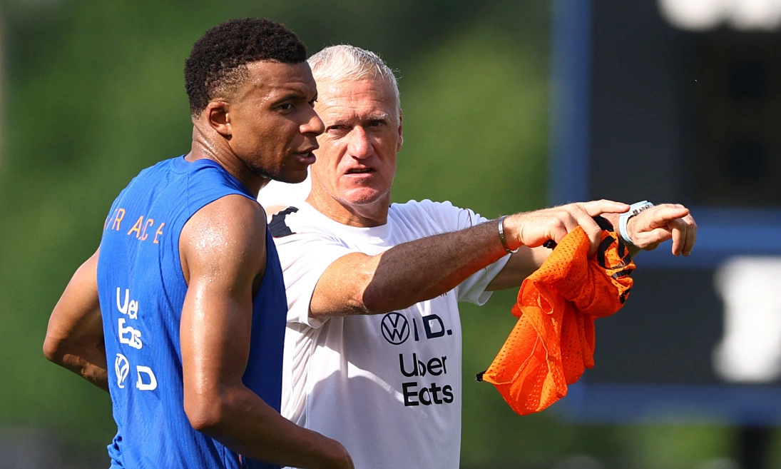 Deschamps: ‘Sự nổi tiếng không làm Mbappe thay đổi’: góc nhìn mới cho người chơi Việt - hình ảnh - 789betjl.com Deschamps: ‘Sự nổi tiếng không làm Mbappe thay đổi’: góc nhìn mới cho người chơi Việt - hình ảnh - 789betjl.com