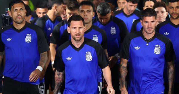 Messi và Ronaldo đồng loạt gửi thông điệp gây sốt, fan đồn đoán trận chung kết World Cup 2026? - hình ảnh - 789betjl.com