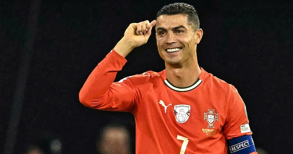 Bồ Đào Nha mạnh hơn nếu Ronaldo chấp nhận lùi lại - hình ảnh - 789betjl.com