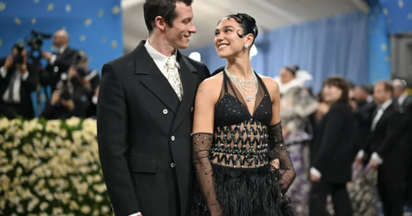 789BET Việt Nam: Dua Lipa tổ chức đám cưới bí mật với tài tử sắp thủ vai James Bond - hình ảnh - 789betjl.com