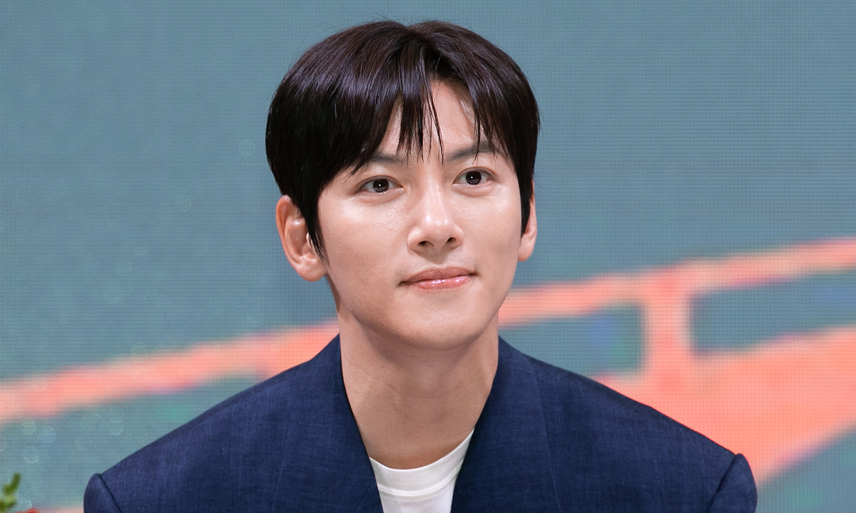 Ji Chang Wook: ‘Tôi nhận năng lượng tích cực khi đến Việt Nam’ - hình ảnh - 789betjl.com Ji Chang Wook: ‘Tôi nhận năng lượng tích cực khi đến Việt Nam’ - hình ảnh - 789betjl.com