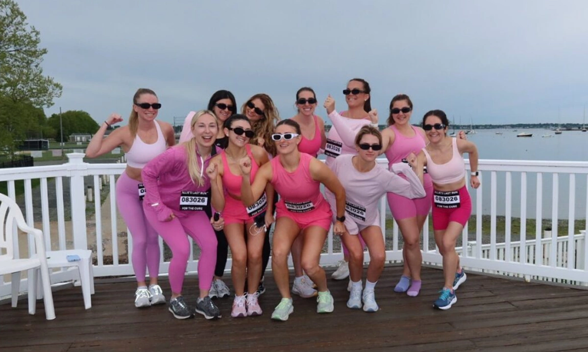 Cô dâu tổ chức tiệc độc thân bằng chạy half marathon – xu hướng mới giữa cộng đồng yêu thể thao - hình ảnh - 789betjl.com