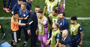 FIFA tức tốc điều chỉnh VAR sau hàng loạt tranh cãi, ứng dụng luôn trận Pháp thắng Ma Rốc: góc nhìn mới cho người chơi Việt