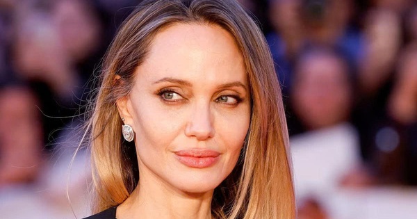 Angelina Jolie kiên quyết bảo vệ quyền riêng tư tài chính giữa tranh chấp với Brad Pitt - hình ảnh - 789betjl.com