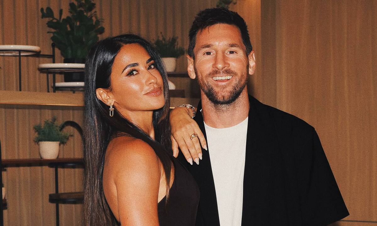789BET chính thức: Hành trình 30 năm gắn bó của Messi và vợ người mẫu Antonela - hình ảnh - 789betjl.com 789BET chính thức: Hành trình 30 năm gắn bó của Messi và vợ người mẫu Antonela - hình ảnh - 789betjl.com