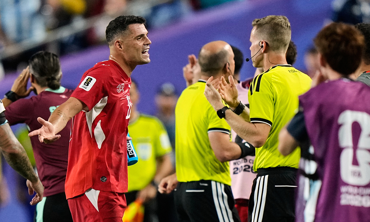 Đội trưởng Thụy Sĩ: ‘Trọng tài phá hỏng trận đấu với Argentina’: góc nhìn mới cho người chơi Việt - hình ảnh - 789betjl.com